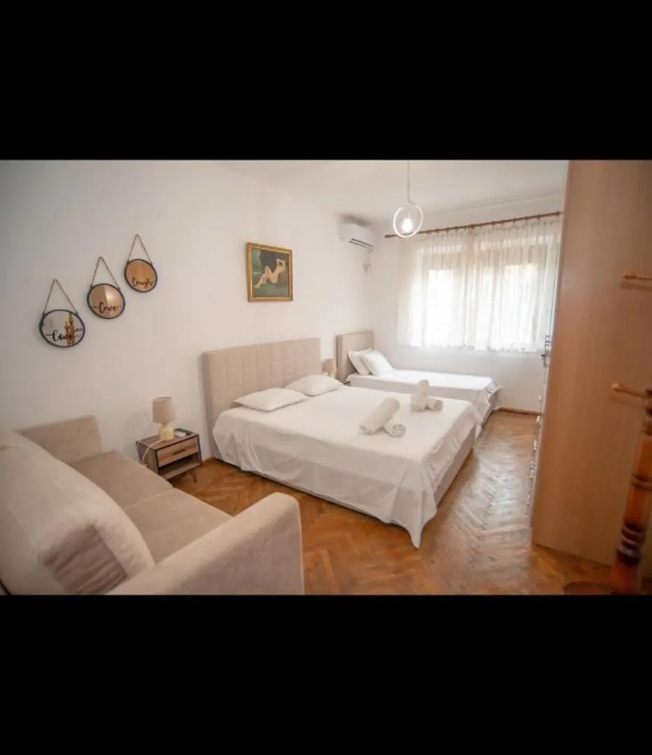 Διαμέρισμα Excellent Location At Scanderbeg Square Τίρανα